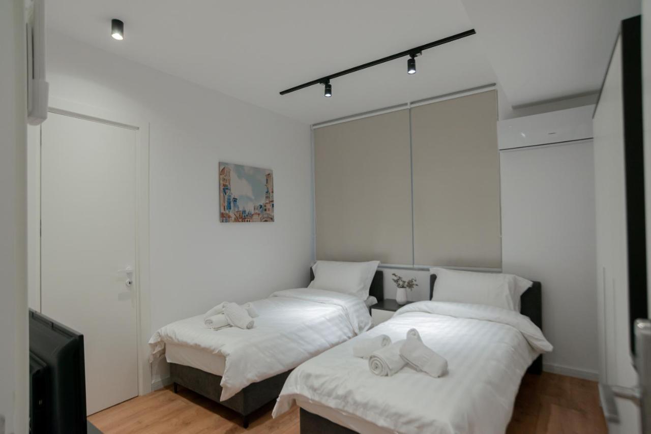 La Gioia Apartment Tirana Eksteriør billede